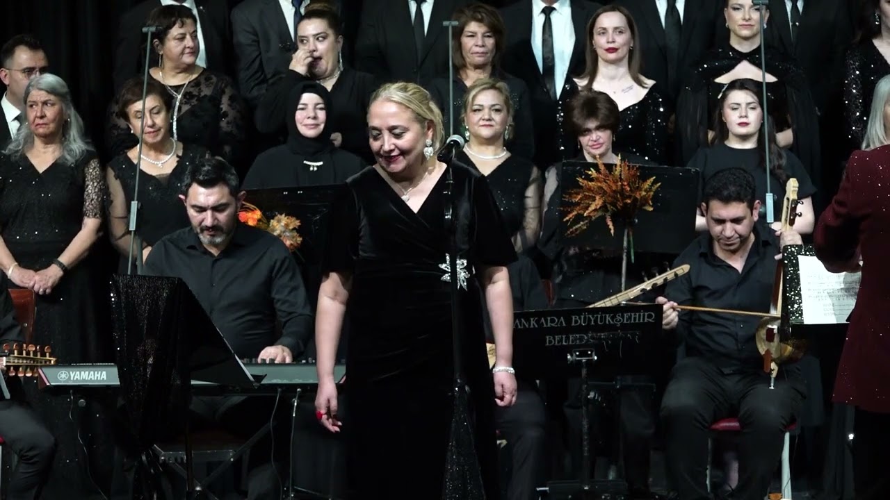 Beyhan Kılınç - Kırklar Dağının Düzü ANADOLUDAN TÜRKÜLER KONSERİ Şef : Cengiz TAŞKENT