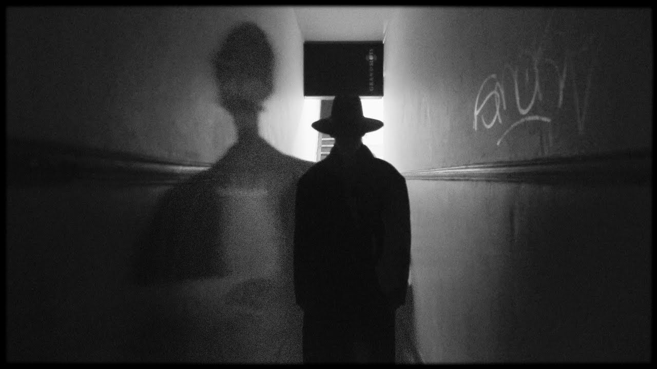 Moskitos - Magazines / Shakes (Official Video)