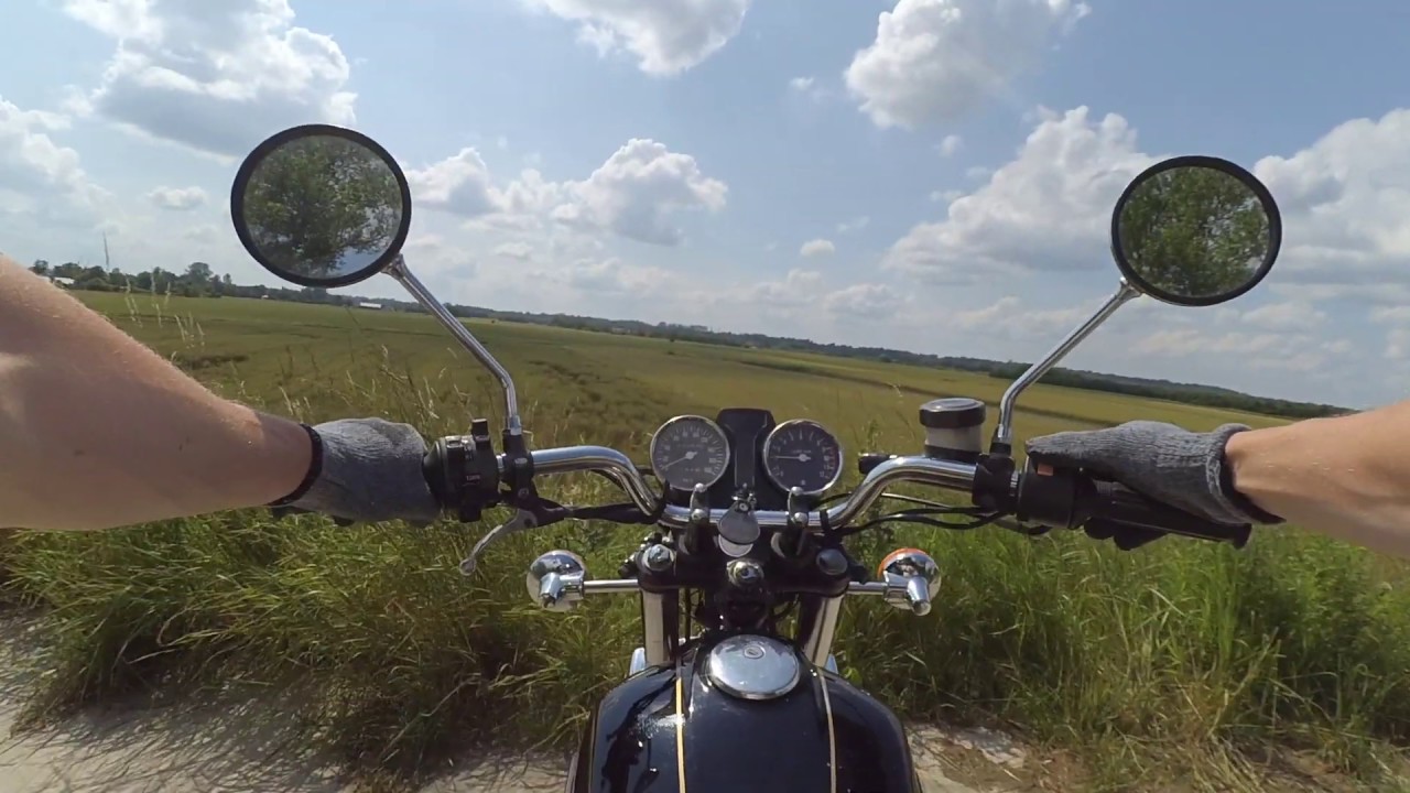 1981 Suzuki GN 400 nad Wisłą ONESTO motocykle