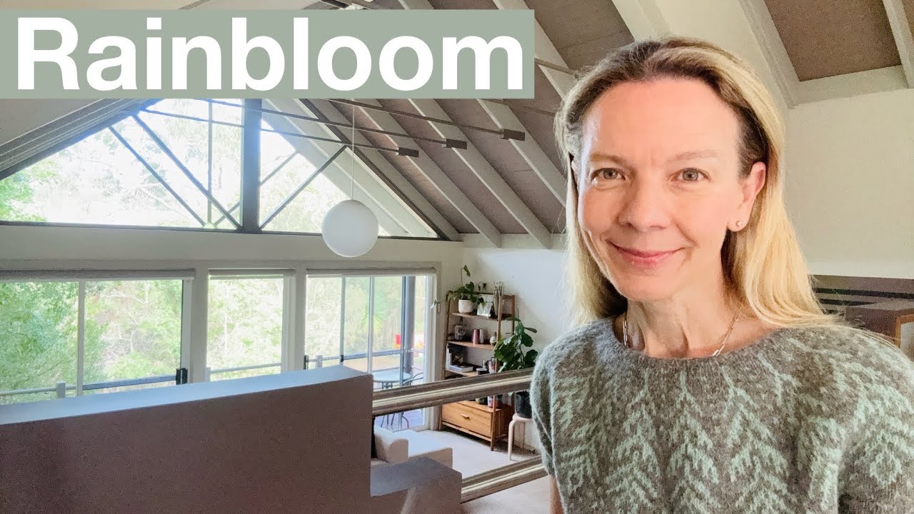 Rainbloom + Eve dress + Bruno Sweater - Mostly Knitting Podcast