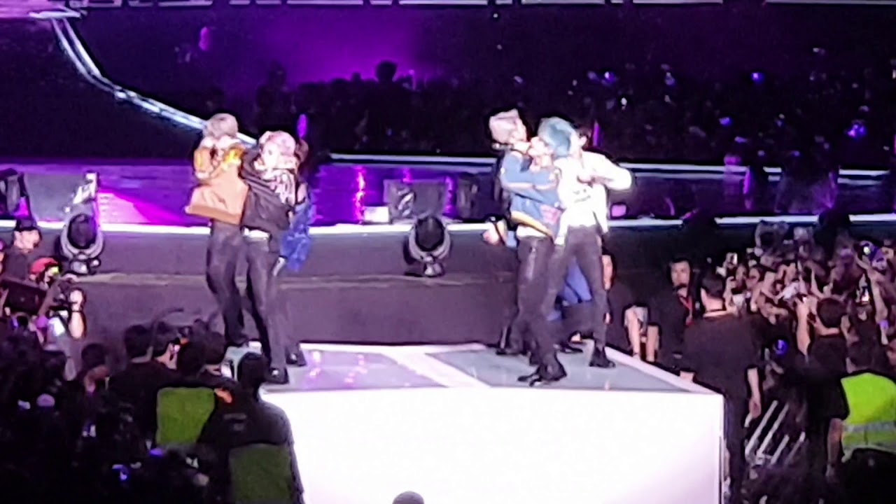 19.1 19 BTS concert in Singapore..