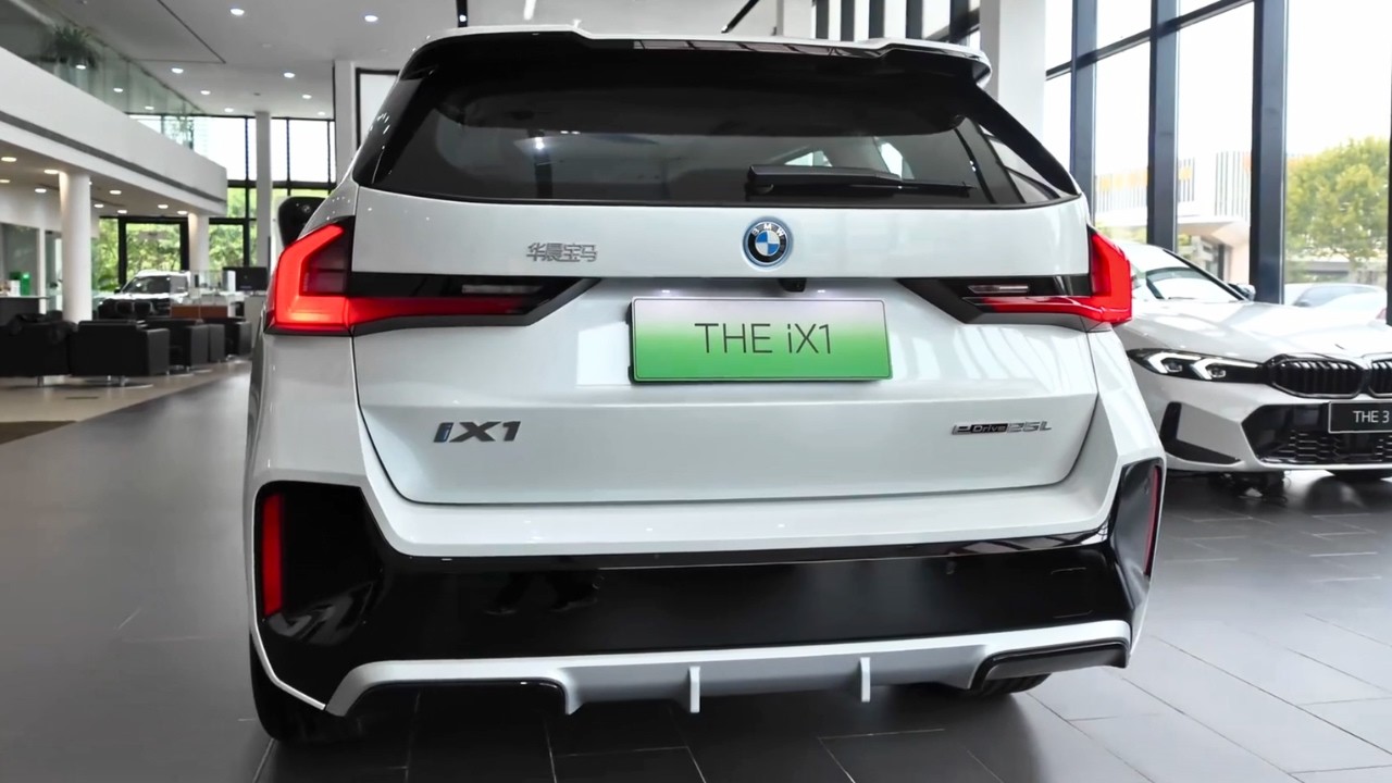 Elektryczny SUV BMW iX1 z 2026 roku