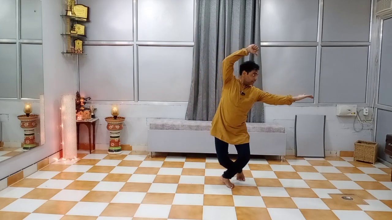 Shruttu Adavu | Learn Bharatnatyam Dance | Class 8 | Basic Steps | Sutral Adavu | Part 1 | S. Suneja