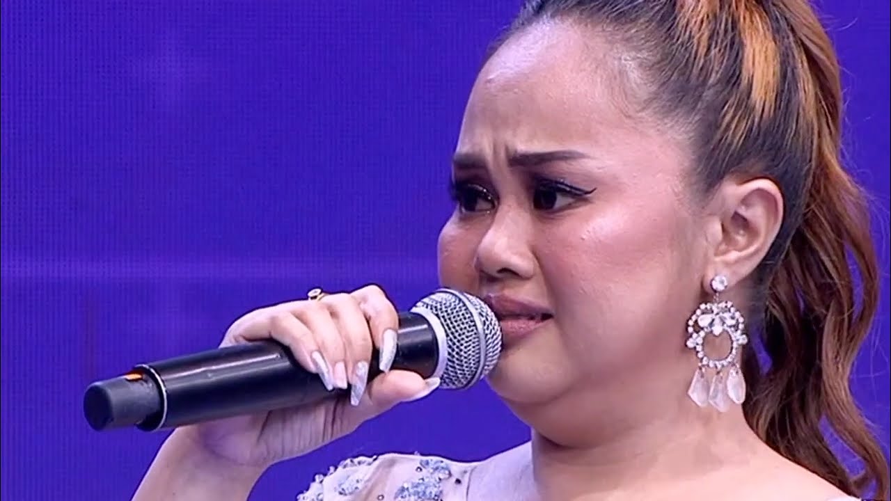 Duel seru antara Nurul sipenjual ikan asin seribu secomot dan Selvia sipenyanyi panggung ke panggung