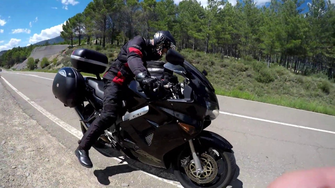 Moto Trip Pireneus - Ducati St3  Honda VFR800 - June 2019
