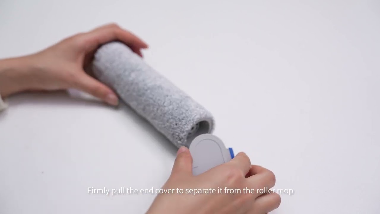 How do I remove the roller mop and install the roller mop?
