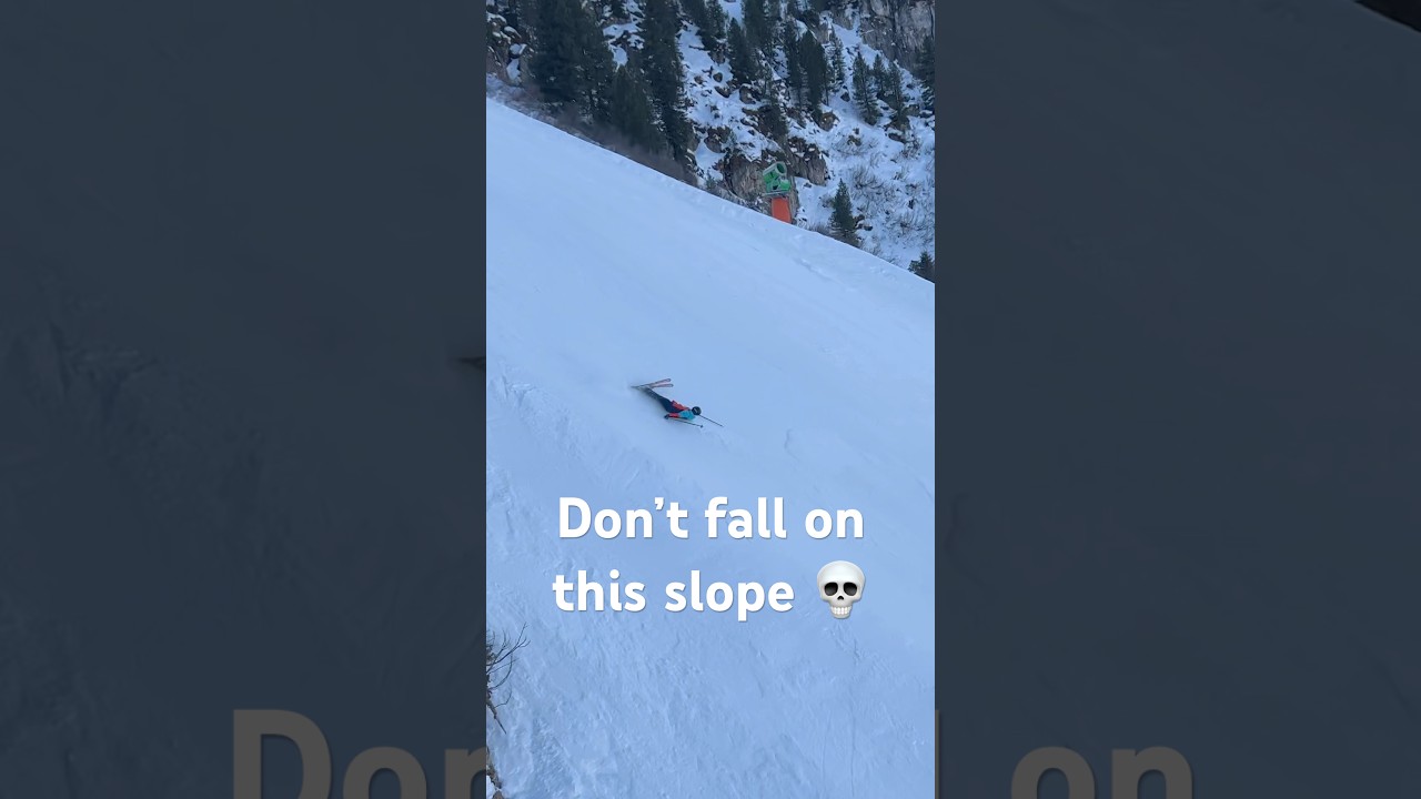 Skier falls on the steepest run in Austria 😂#skifails #snowboardfails  #austria #skicrash #harakiri