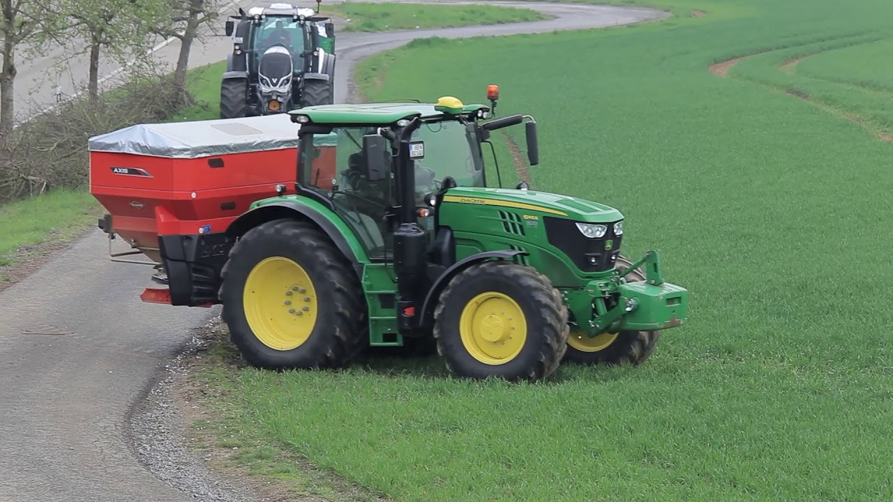 KUHN - AXIS .2 függesztett műtrágyaszóró család