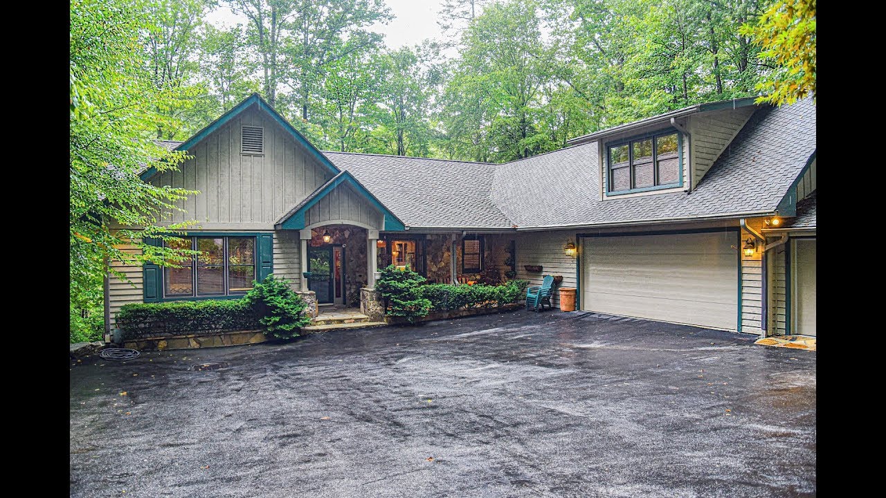 59 Riverview Court, Sapphire, NC