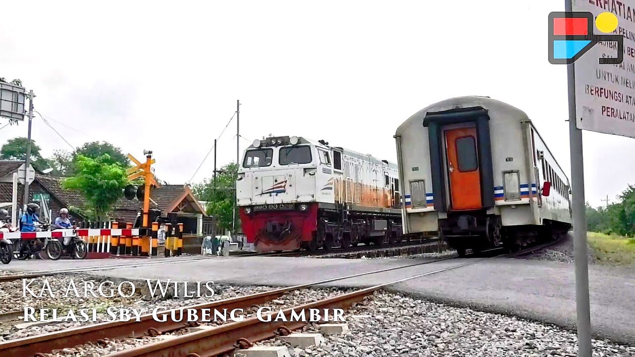 PECEL DAN PAPASAN KERETA DI MADIUN | Hunting Madiun 1