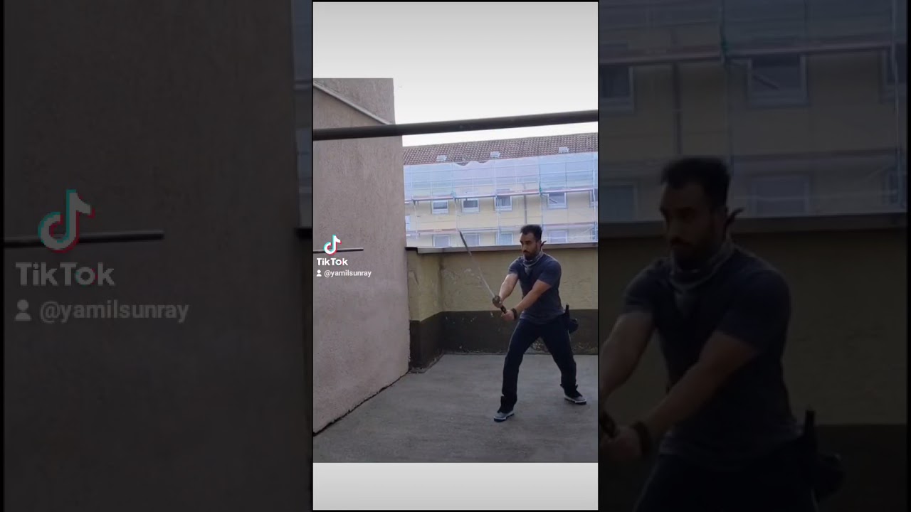Urban Ronin #shorts #katana #swordfight #ronin #cosplay #geek