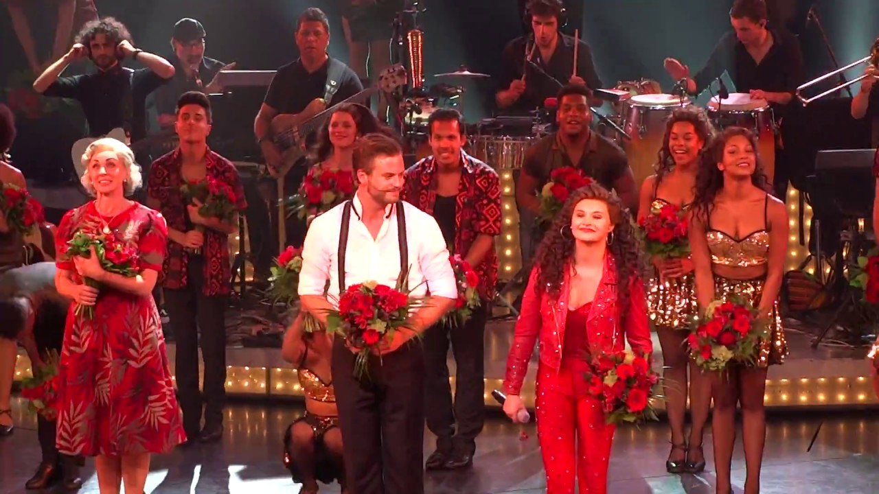 On Your Feet! Megamix & eindapplaus laatste show - 5 augustus 2018