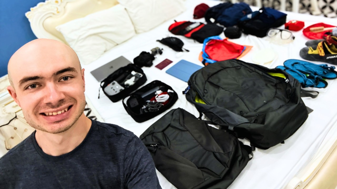 🎒 Everything I Packed for Backpacking 42 Days in Vietnam 🇻🇳 (Osprey 40L Minimalist Guide)