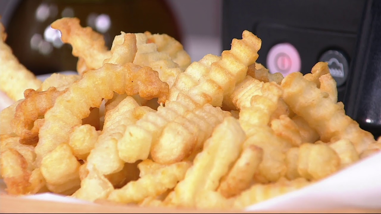Delonghi MultiFry, Air Fryer and Multi Cooker on QVC