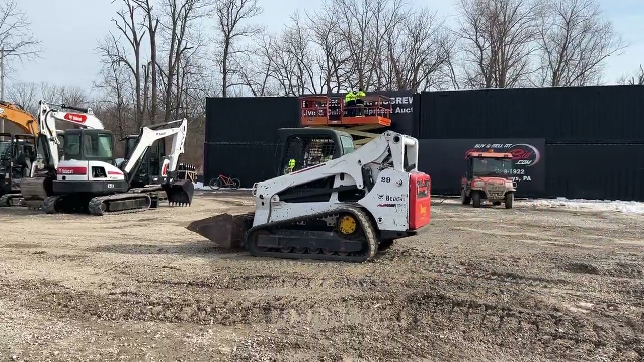 709936 Bobcat T740 Skid Steer Loader MCGREW AUCTION