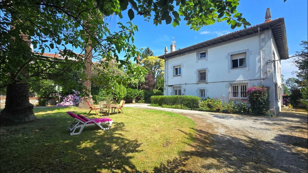Oportunidad de Vivienda: Casa Elegante en Torrelavega, Cantabria