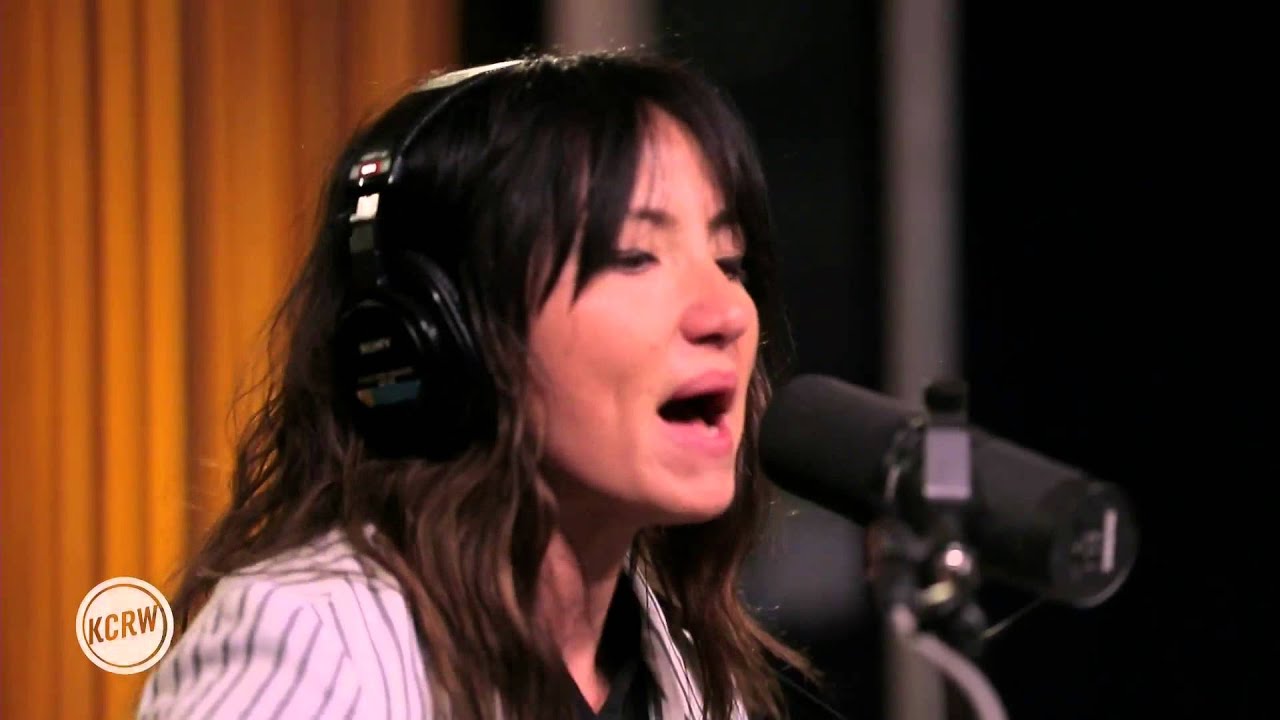 KT Tunstall - Secondhand News (Live at KCRW)