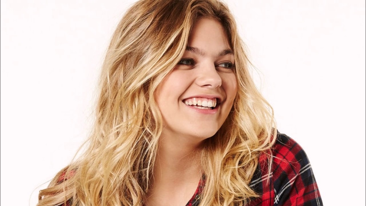 Louane Emera - Joyeux Anniversaire