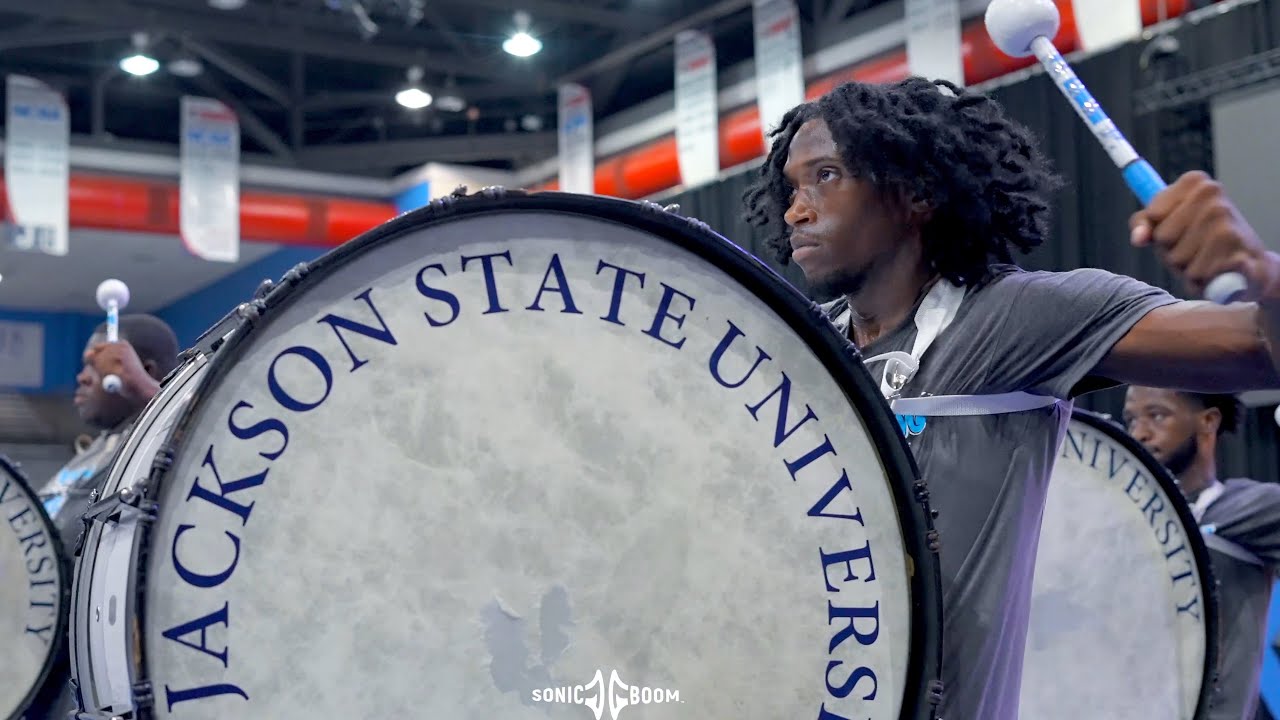 THEE MERGE | Freshmen vs. Upperclassmen Percussion | Jackson State University WT 2023 🔥
