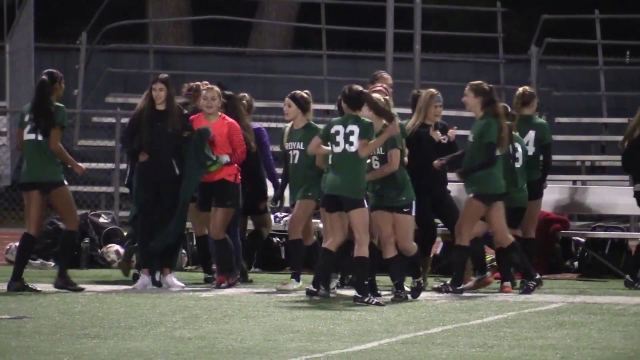 2016 Girls Soccer: Royal High School vs Calabasas High