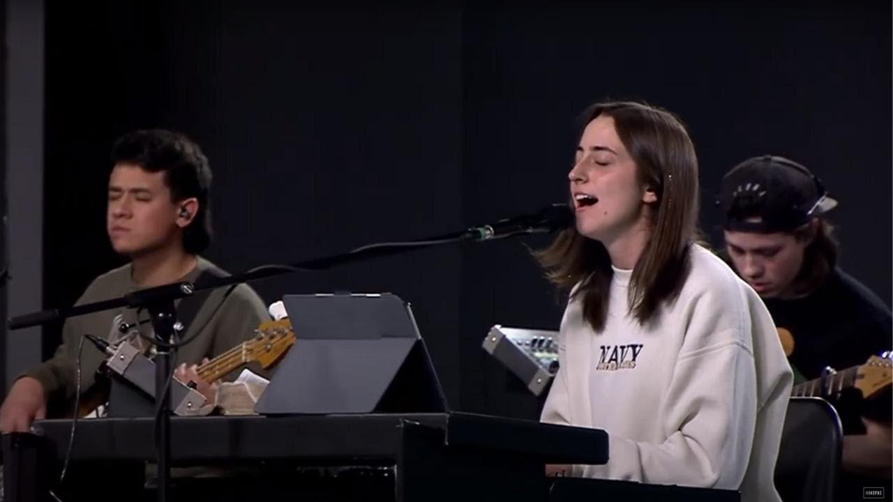 Global Prayer Room | Intercession | Grace Chontos