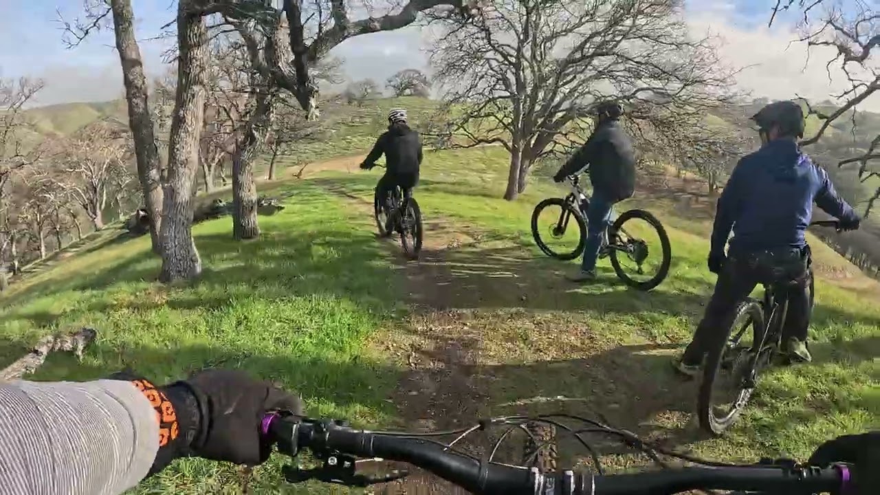 Del Valle mountain bike trails with the OG’s! YT Decoy MX