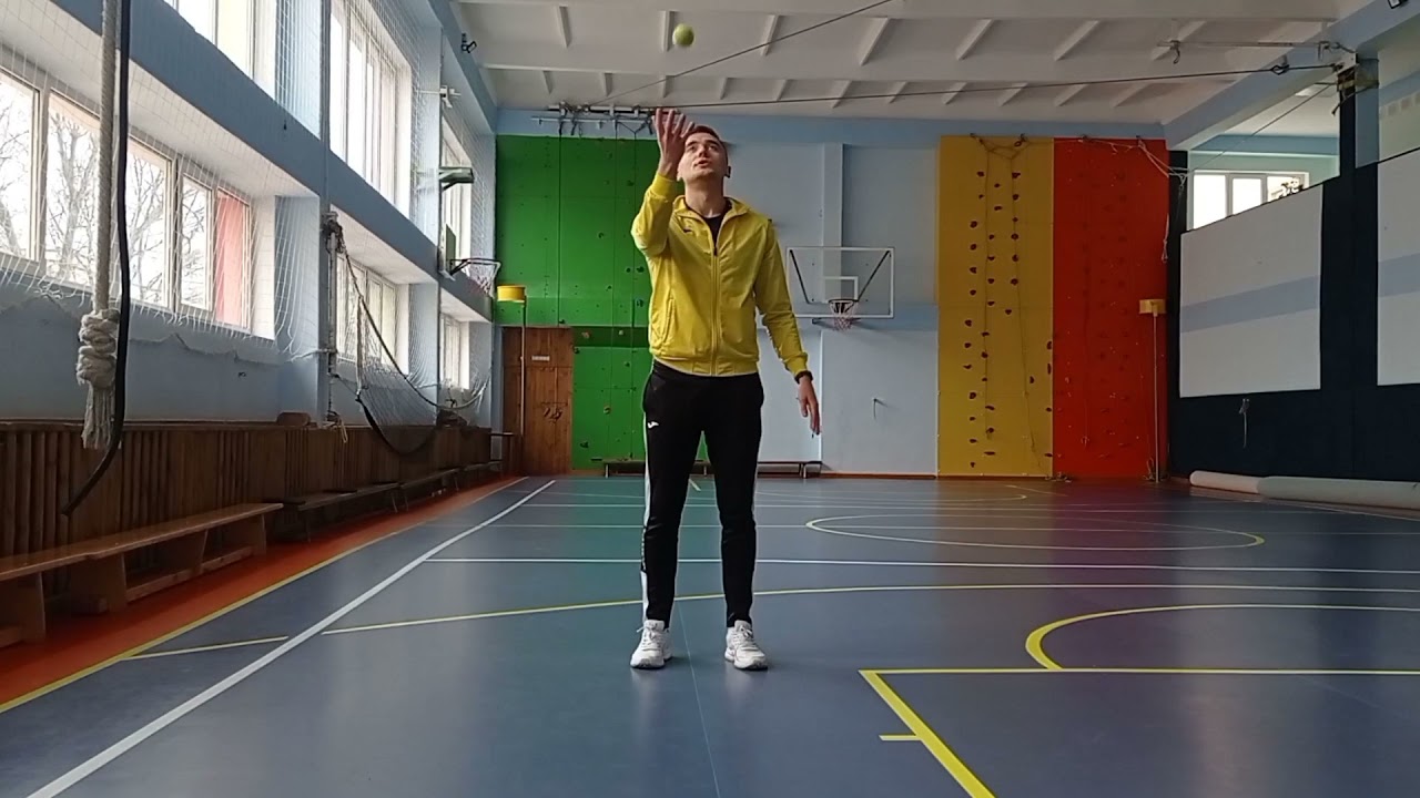 Дистанційне навчання/ Урок фізичної культури / Вправи з тенісним м'ячем