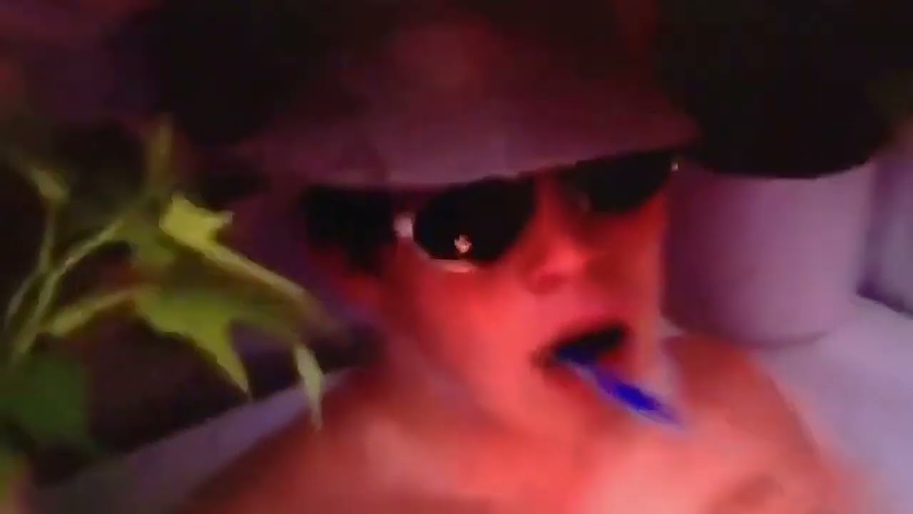 Yung Lean - welcome 2 unknown death (RARE VIDEO)