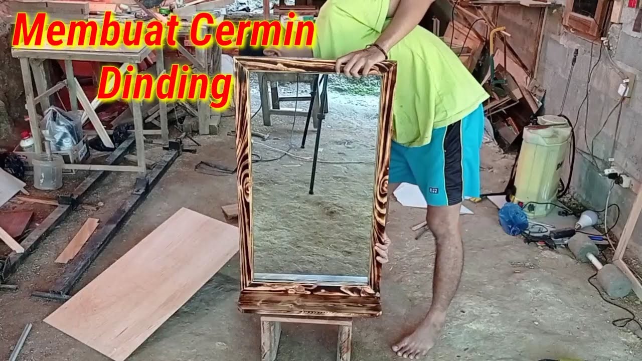 Mebuat cermin dinding menggunakan kayu bekas palet dengan tehnik shou Sugi ban