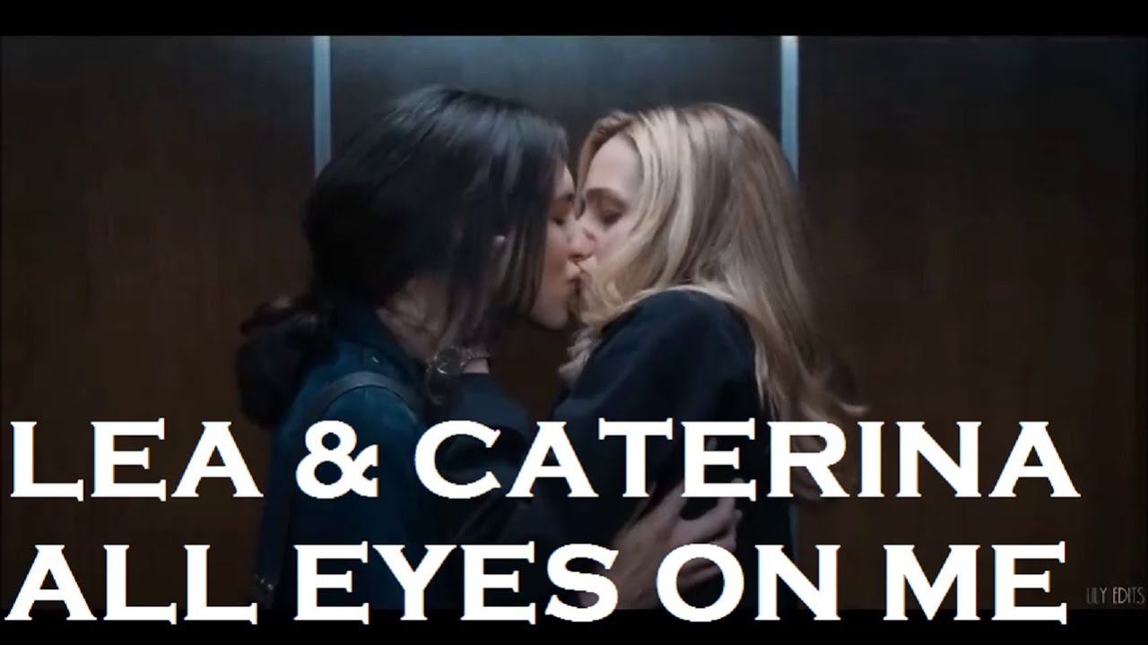 Lea & Caterina // All Eyes on Me
