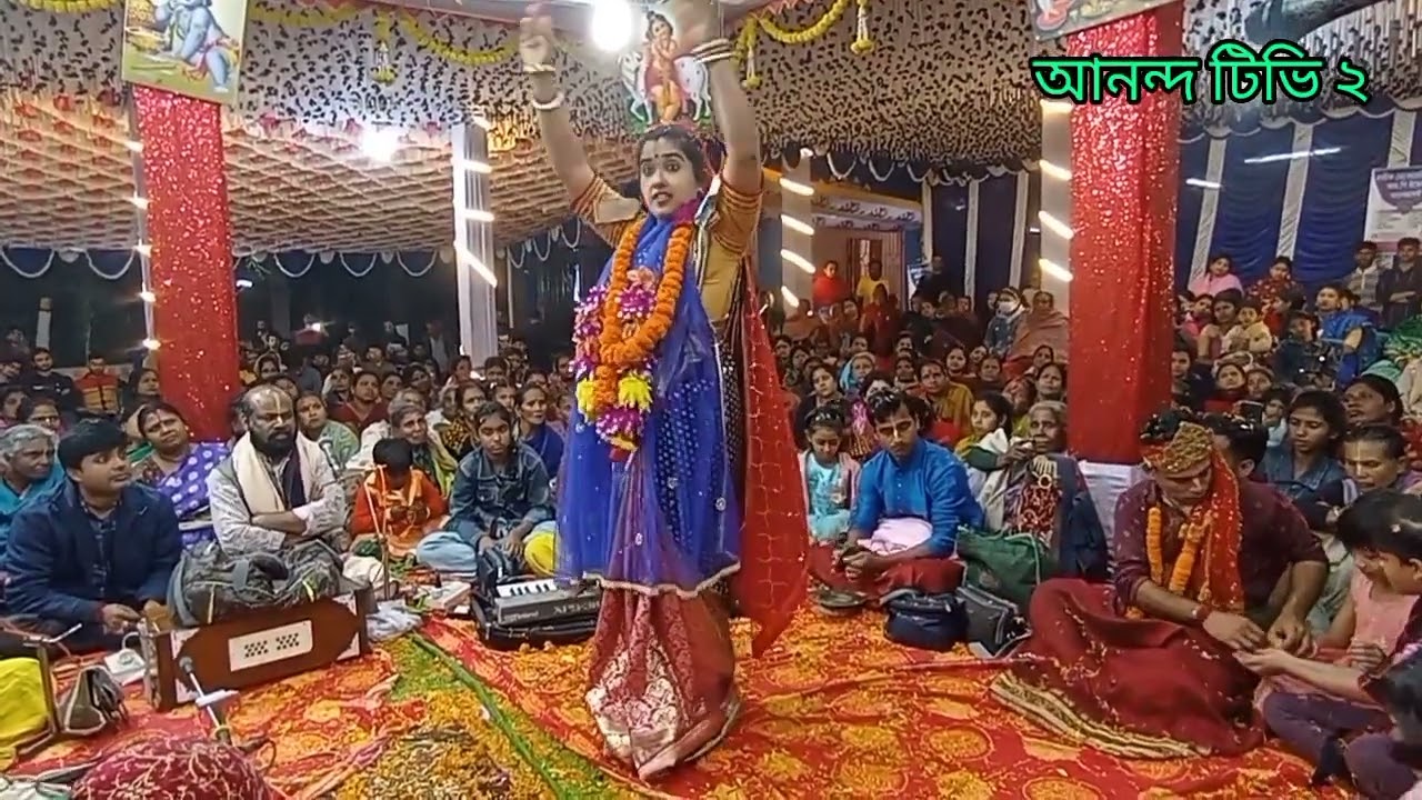 রাস লীলায় তৃষ্ণা পাল