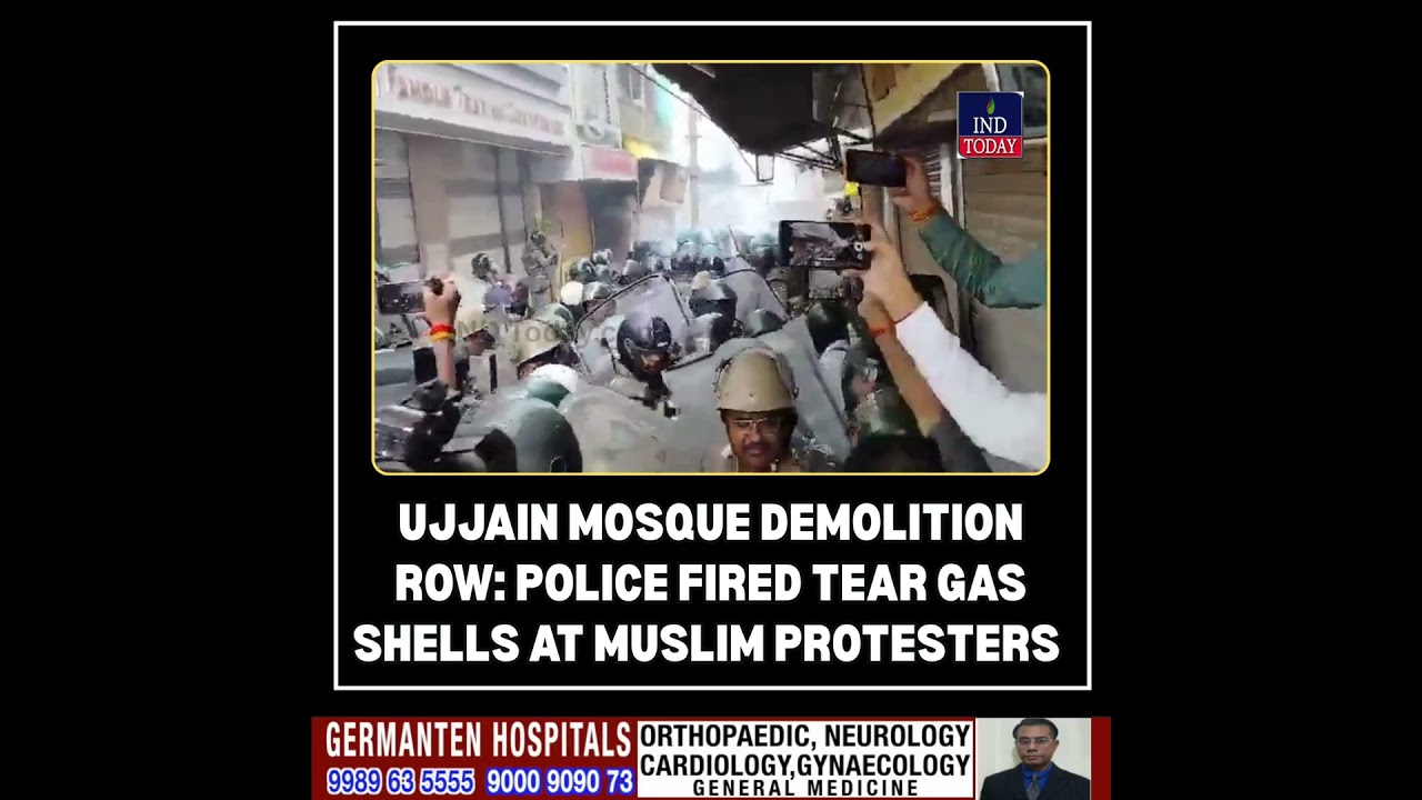 Ujjain Mosque Demolition Row: Police Fired Tear Gas Shells At Muslim Protesters
