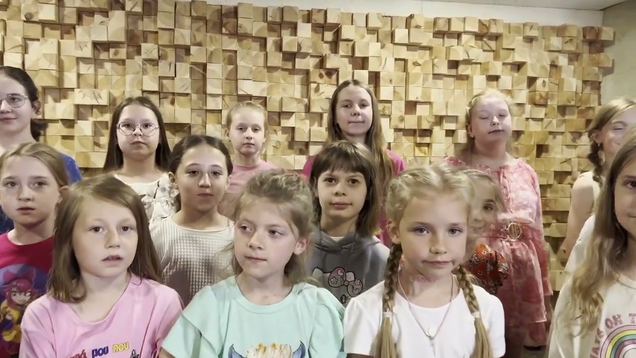 Dzień Mamy (cover Małe TGD)- Musical Girls Zespół Szkół w Michałowie