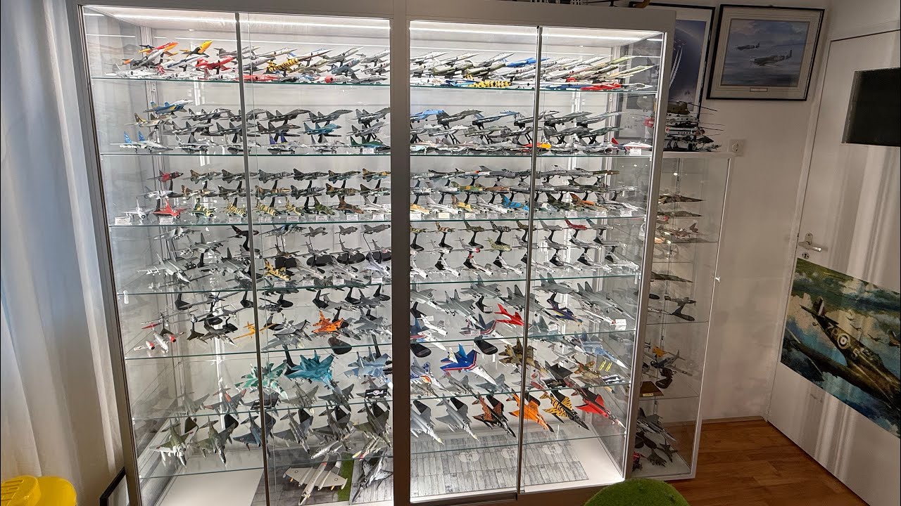 My insane diecast collection 500+ aviation models