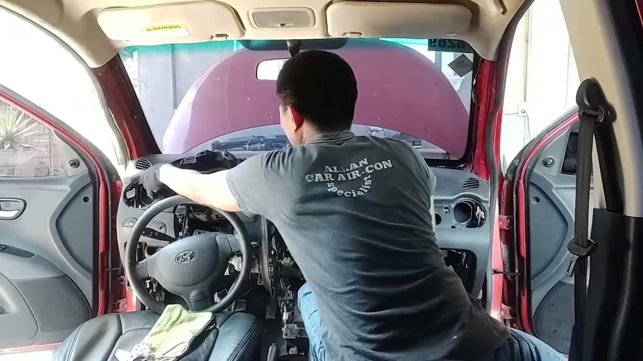 Hyundai I10 Replace Evaporator // Allan Car Aircon