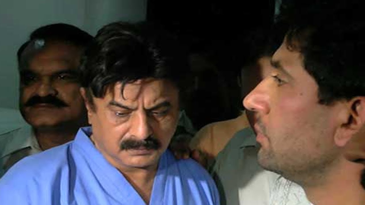 Kidney Scandal Case: Bank accounts of Dr. Altamash father frozen | City 42