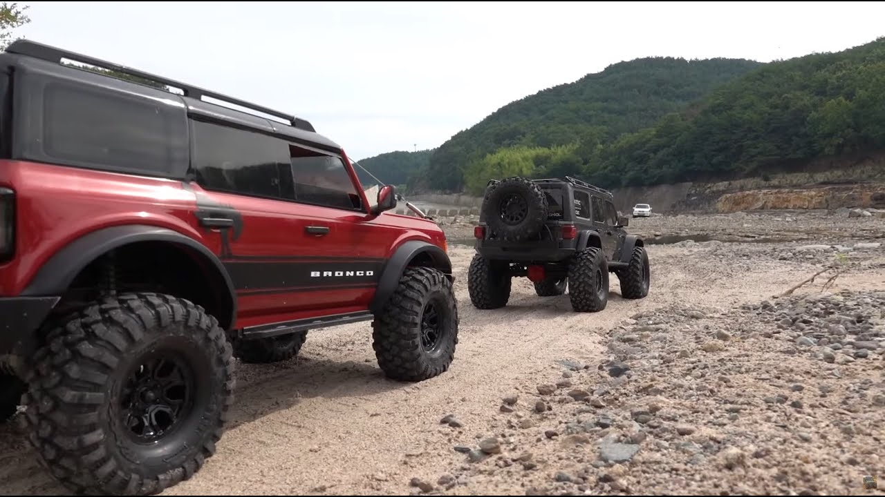 Jeep Rubicon JL | SCX10-III VS All New 2021 Bronco | Traxxas TRX-4 | 4x4 Off Road Adventure