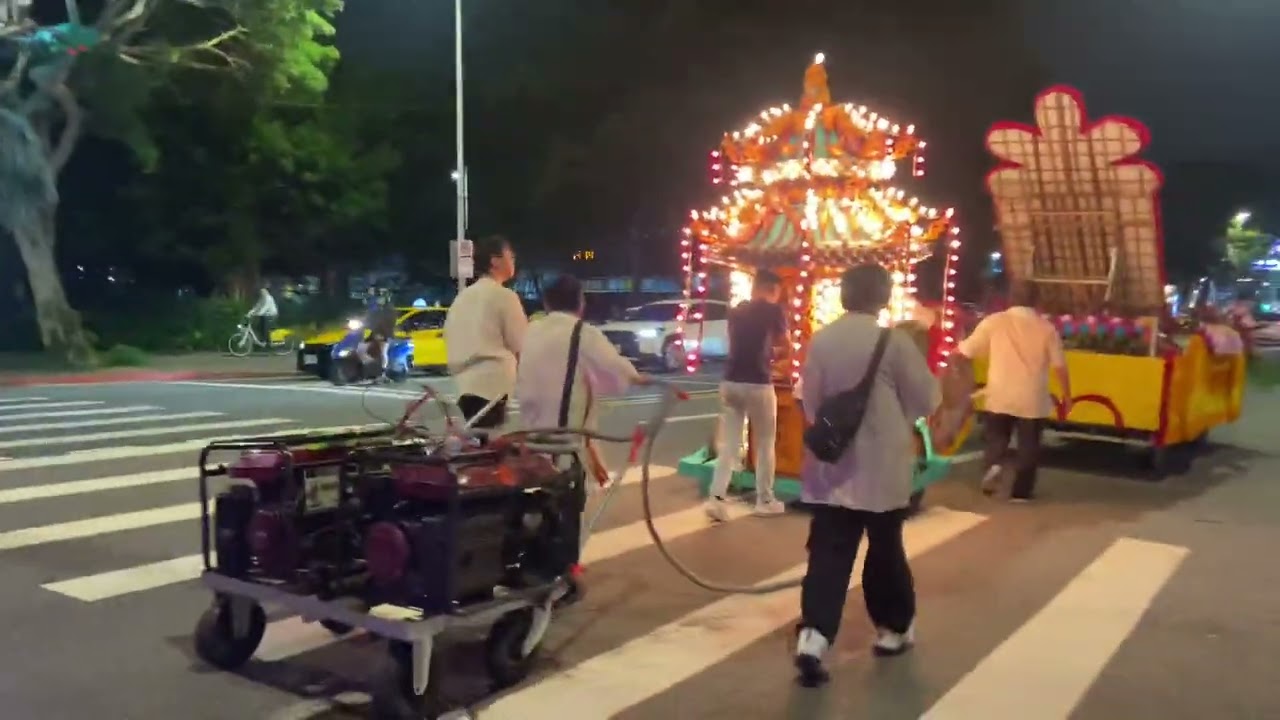棟發鼓亭