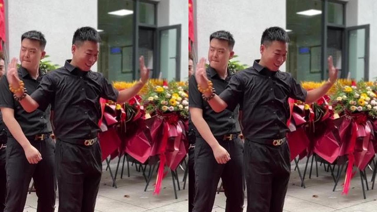 #Funny #Dancing #Shandong Big Man #80s Dream Boy Group This group of guys is really popular!