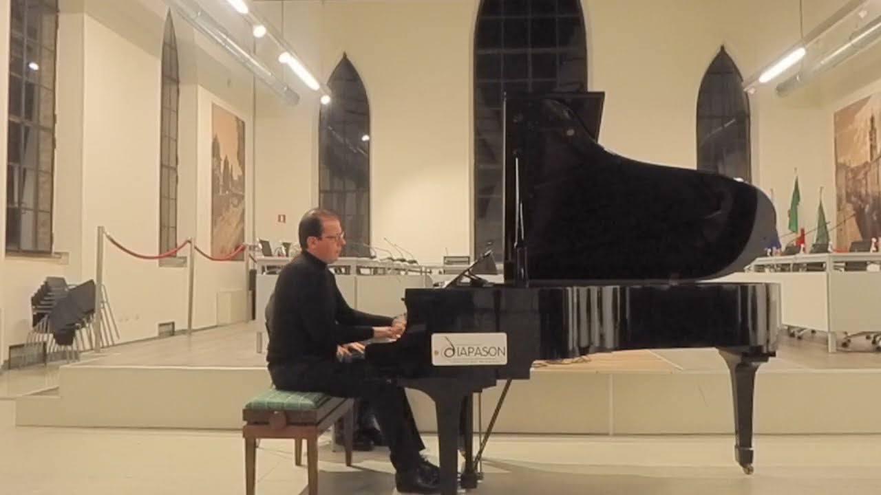 Pianist Roberto Vitrano plays his own compositions