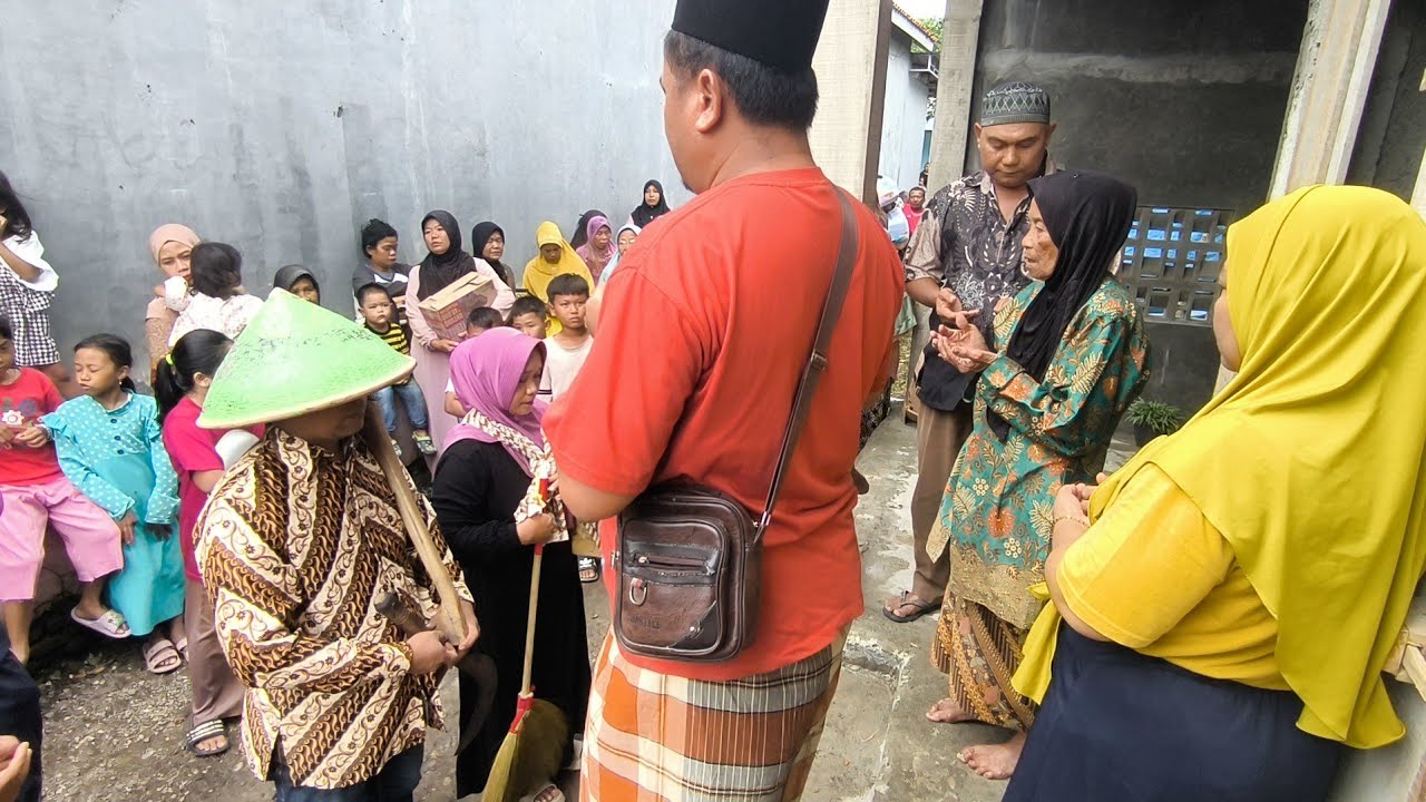 Boyongan Rumah Wa Dori & Wa Ati 🥳🥳 #pindahanrumah  #tradisi #tradisijawa 