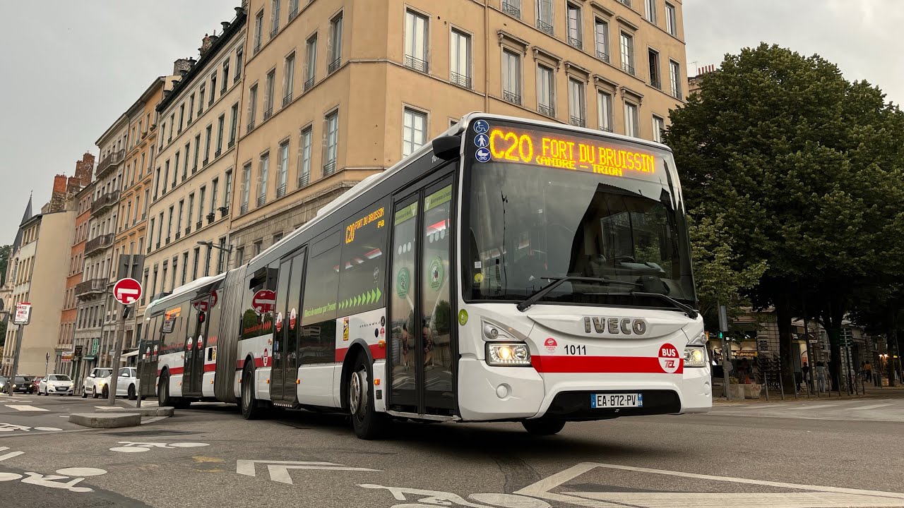 [FULL KICKDOWN] Iveco Urbanway 18