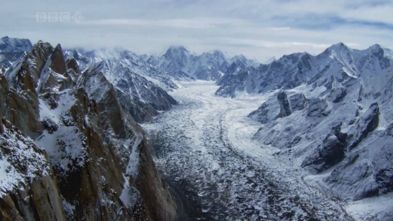 Carbon Based Lifeforms - M (for Mountains) with BBC Planet Earth footages