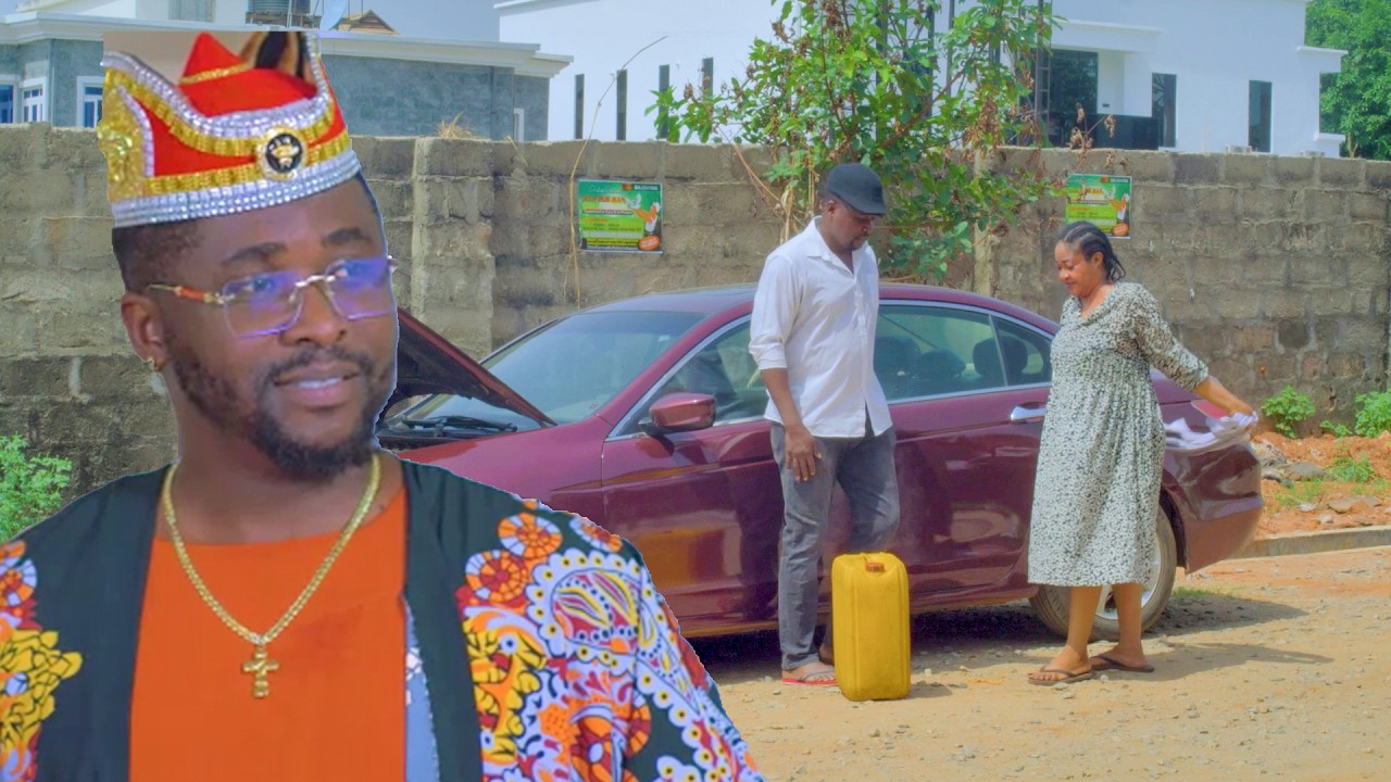 SHE NVR KNW D POOR TAXI DRIVA SHE GAV WATER 2 WEN EVERY1 ELSE REFUSED HE'S A CROWND PRNCE INDISGUSE