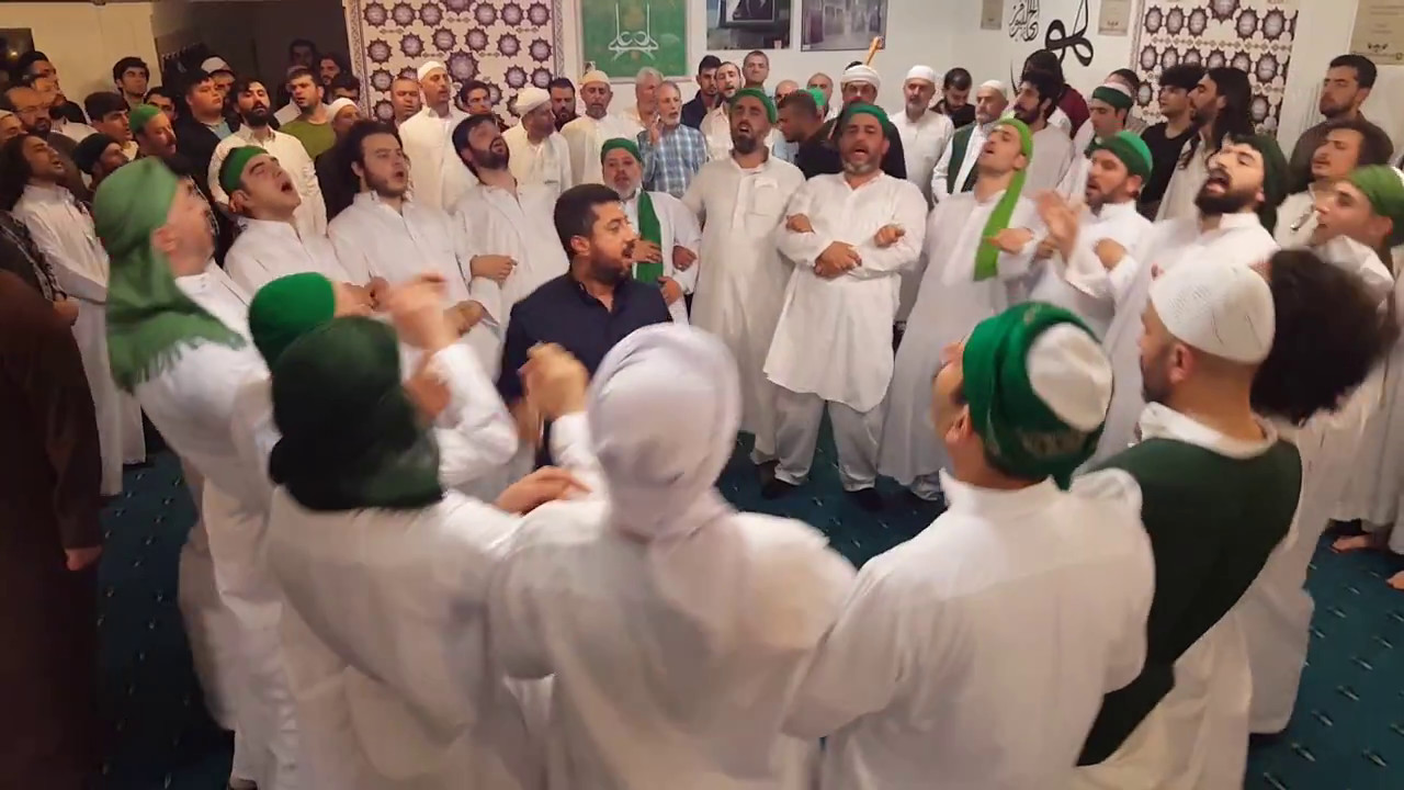 Velleyle İndekum İyid /والليلة عندكم عيد