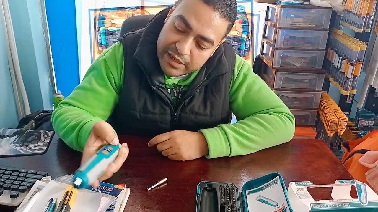 مفك شحن توتال 4 فولت و 40 قطعه اكسسوار