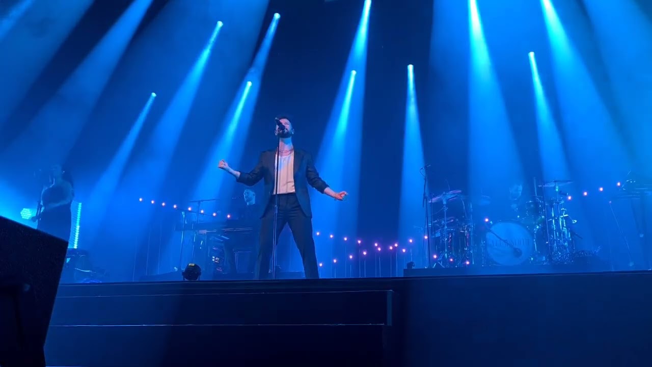 Calum Scott - I'll Be There - The London Palladium - 06/10/2022