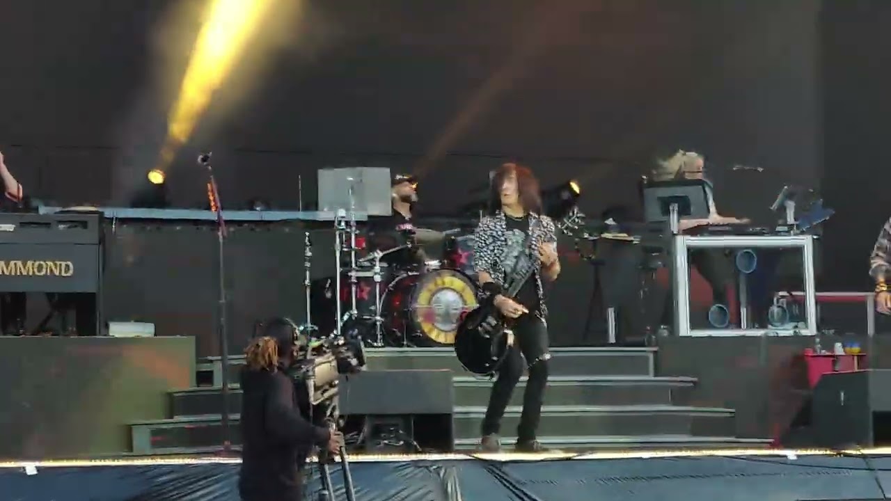 Guns N' Roses - 15.06.2022 Forus Travbane, Stavanger, Norway - You Could Be Mine