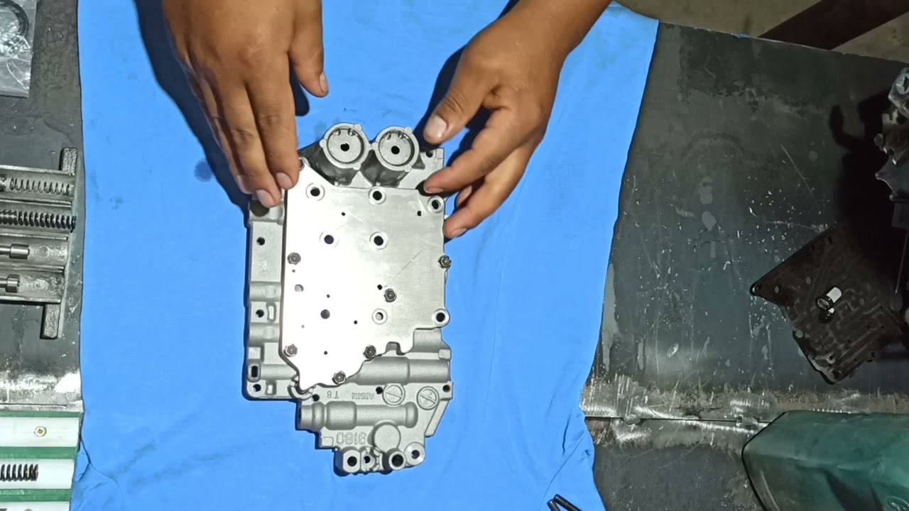 cuerpo de válvulas U140F toyota....