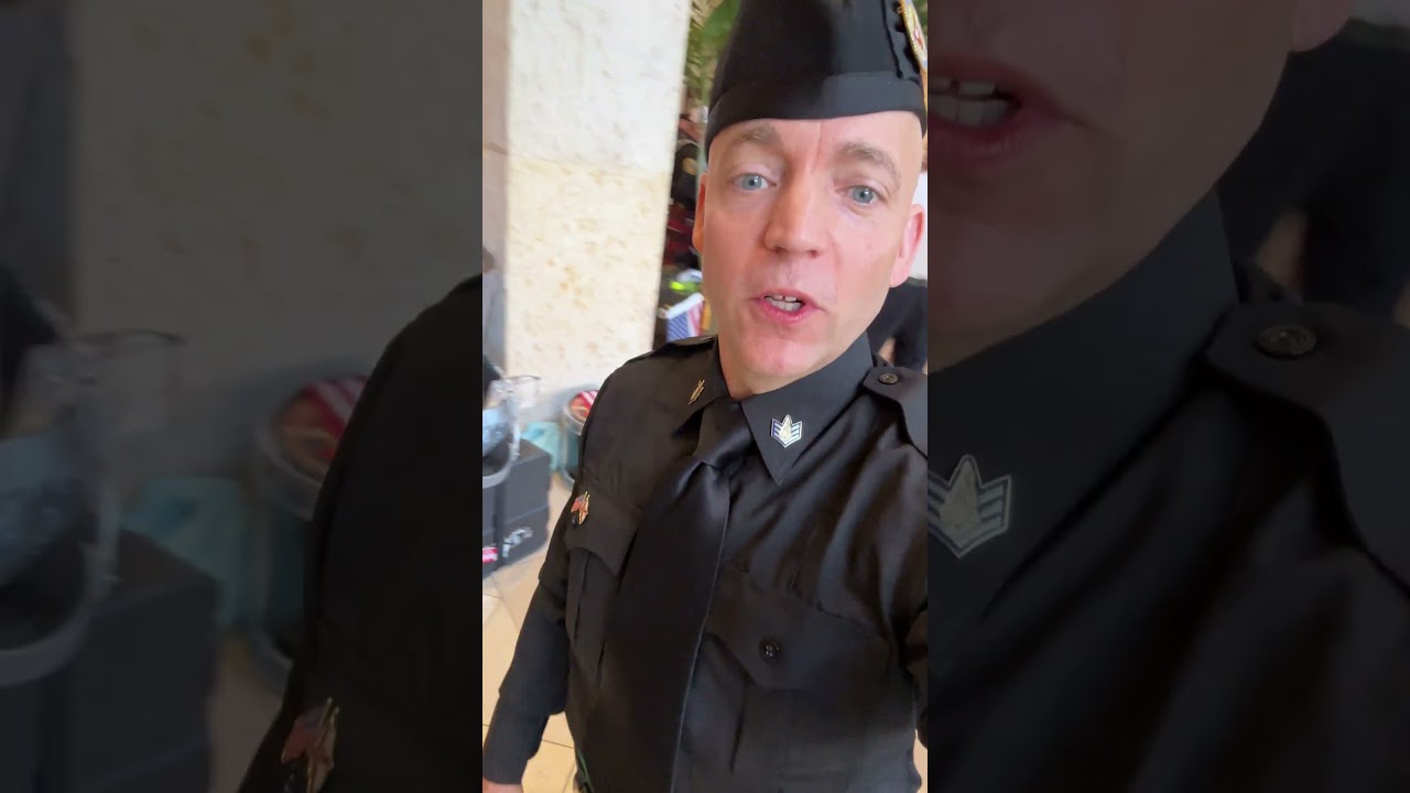 Сегодня без парада из-за жары. Зато мы идем на экскурсию в Капитолий!